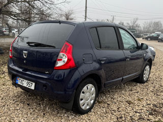 Dacia Sandero foto 4