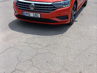 Volkswagen Jetta foto 5