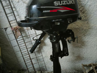 Barca de 2 persoane, Motor Suzuki DF 2.5 foto 3