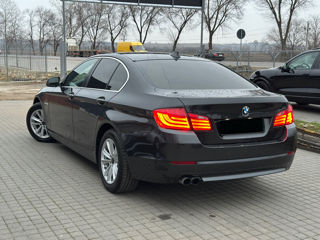 BMW 5 Series foto 5