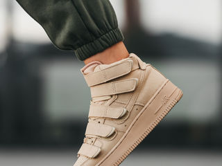 Nike Air Force 1 High '07 SP Beige x Billie Eilish Unisex foto 9