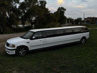 Ford Expedition foto 3