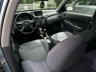 Nissan Almera foto 6