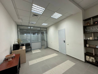 Se vinde spatiu comercial/ oficiu pe str. Puskin foto 6