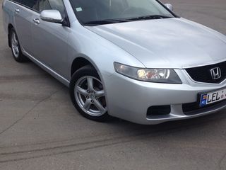 Honda Accord foto 1