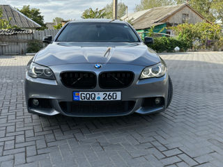 BMW 5 Series foto 6