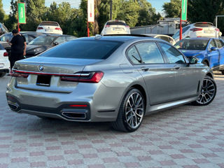 BMW 7 Series foto 4