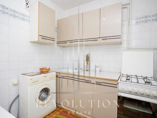 Apartament cu 2 camere, 45 m², Botanica, Chișinău foto 2