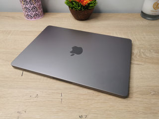 Macbook Air 13 2022 (Apple M2 / 24Gb RAM/ 1TB SSD) foto 4