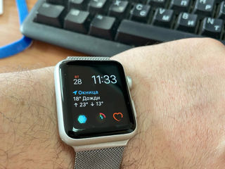 Продам Apple Watch Series 1 42 mm - 1000 лей