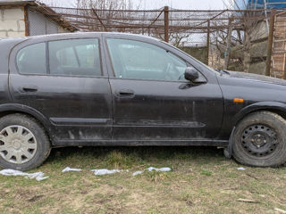 Nissan Almera foto 3