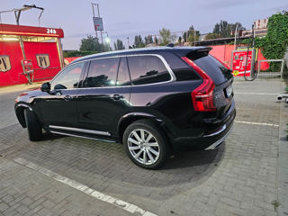 Volvo XC90 foto 9