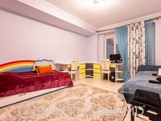 Apartament cu 2 camere, 147 m², Centru, Chișinău foto 6