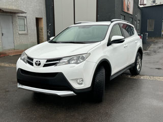 Toyota Rav 4 foto 8