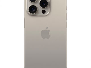 Apple iPhone 15 Pro 512ГБ 60 циклов зарядки+3 новых чехла и стекло защитное -задняя часть в пленке foto 1