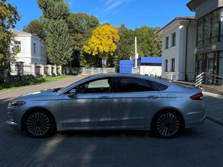 Ford Fusion foto 5