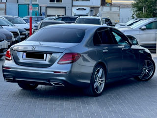 Mercedes E-Class foto 4