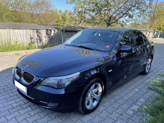 BMW 5 Series foto 3