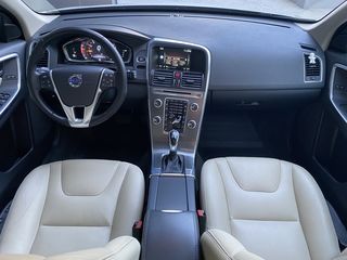 Volvo XC60 foto 8