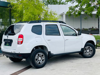 Dacia Duster foto 2