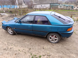 Mazda 323 foto 8