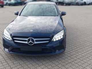 Mercedes C-Class foto 4