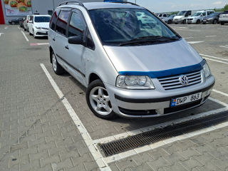 Volkswagen Sharan foto 4