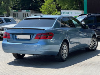 Mercedes E-Class foto 3