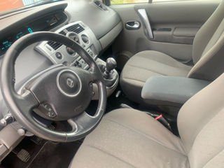 Renault Grand Scenic foto 4