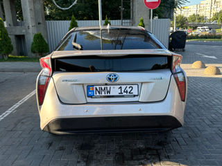 Toyota Prius foto 8