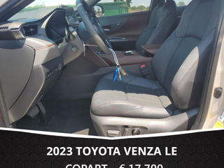 Toyota Venza foto 6