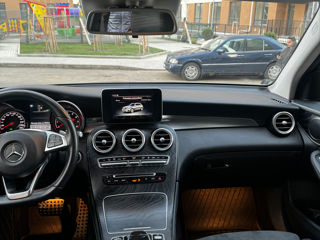 Mercedes GLC foto 4