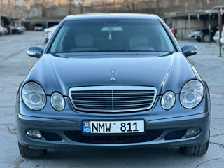 Mercedes E-Class foto 5