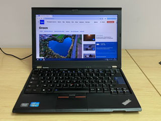 Ноутбук Lenovo ThinkPad X220 с наушниками и колонками foto 7