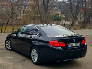 BMW 5 Series foto 6