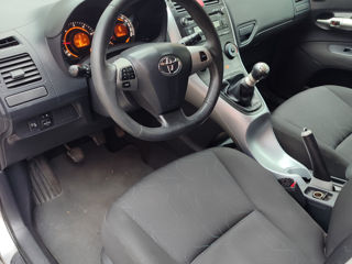 Toyota Auris foto 5