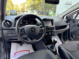 Renault Clio foto 7