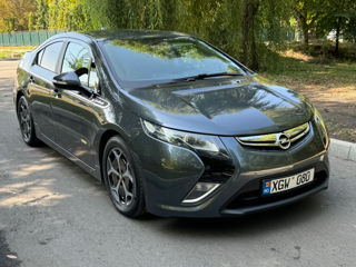 Opel Ampera