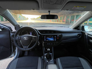 Toyota Auris foto 5