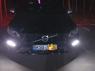 Volvo V60 фото 1