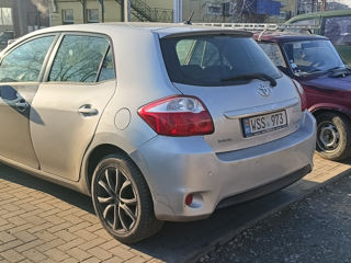 Toyota Auris foto 2