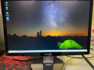 Монитор 22" Philips 220C1SB foto 1