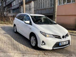 Toyota Auris foto 2