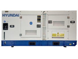 Chirie Generator industrial mobil de 32Kw Hyundai foto 2