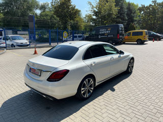 Mercedes C-Class foto 6