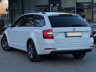 Skoda Octavia foto 5