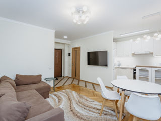 Apartament cu 1 cameră, 53 m², Centru, Chișinău foto 4