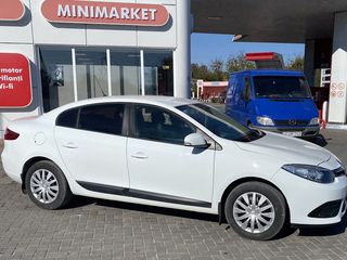 Renault Fluence foto 5