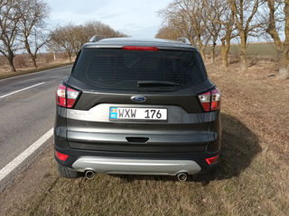 Ford Kuga foto 3