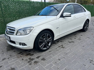 Mercedes C-Class